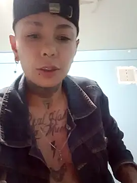 Snapshot of real_fenix chatting on March 9, 2025, 5:22 am real fenix online show from March 9, 2025, 5:22 am