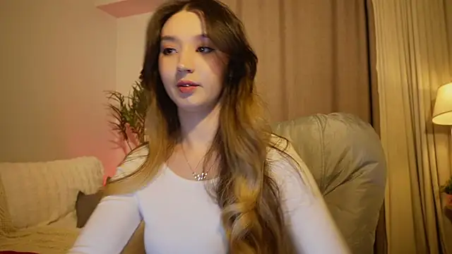 Sarasuo1 online show from October 11, 2025, 2:29 pm