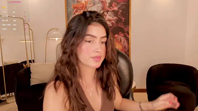 PaulinaSantos  online show from May 16, 2026, 7:13 pm