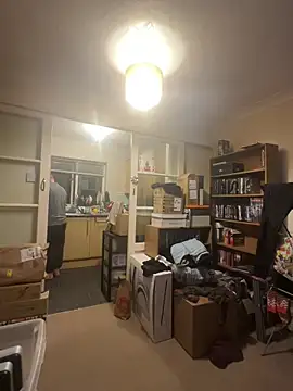 LondonTeffy online show from October 14, 2025, 9:25 pm