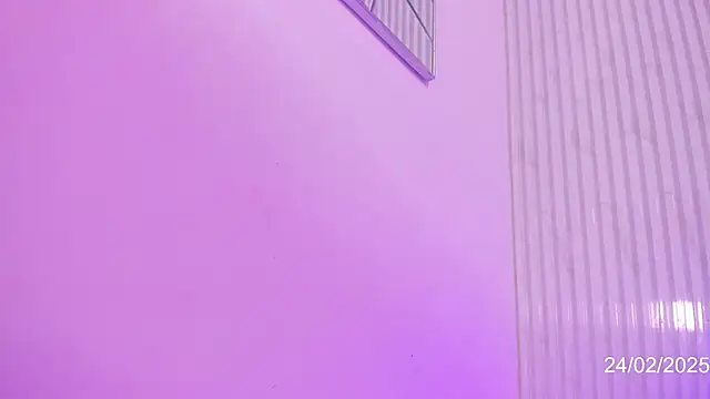 Snapshot of Mell_Saenz chatting on February 25, 2025, 5:19 am Mell Saenz online show from February 25, 2025, 5:19 am