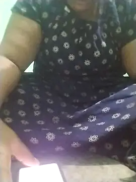 Snapshot of Tamilpriya46 chatting on March 21, 2025, 6:07 pm Tamilpriya46 online show from March 21, 2025, 6:07 pm