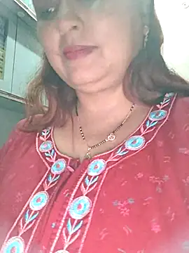 Snapshot of Dianaa9 chatting on February 20, 2026, 6:19 am Dianaa9 online show from February 20, 2026, 6:19 am