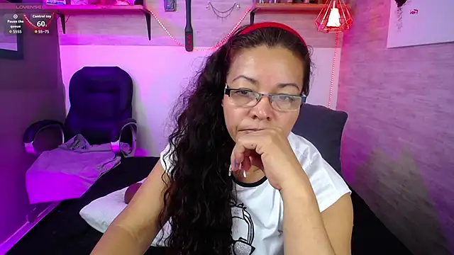 MaturePure online show from September 21, 2025, 2:55 pm