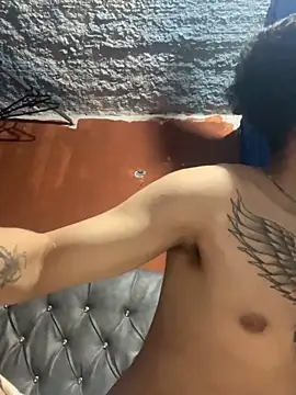 AgarEvans online show from April 4, 2026, 3:40 pm