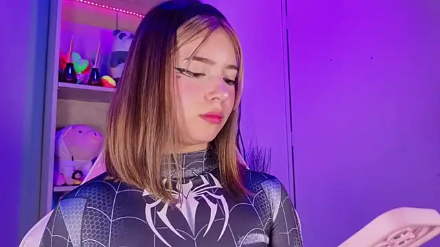 Snapshot of EmilyMiller_ chatting on February 28, 2026, 4:17 pm EmilyMiller online show from February 28, 2026, 4:17 pm