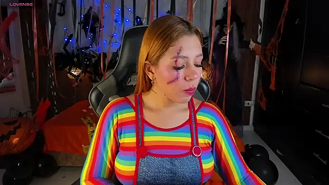 mia 18v online show from October 28, 2025, 5:34 pm