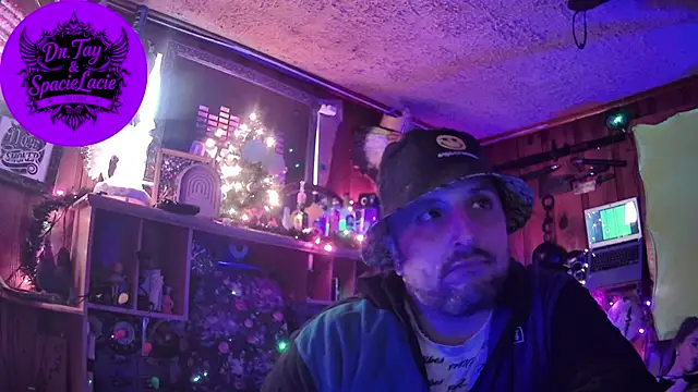 tayshie online show from December 27, 2024, 7:35 pm