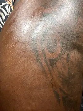 Honeycoco0211 online show from April 16, 2026, 8:04 am