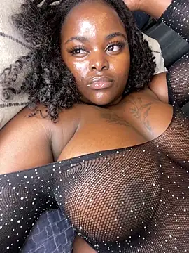 Snapshot of Honeycoco0211 chatting on March 8, 2025, 8:55 am Honeycoco0211 online show from March 8, 2025, 8:55 am