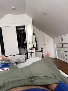 Snapshot of bwcalexander chatting on November 23, 2025, 7:13 pm bwcalexander online show from November 23, 2025, 7:13 pm