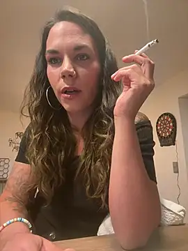 Lady Knaller online show from May 21, 2026, 7:11 pm