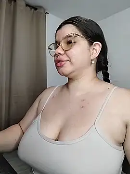 Danzel1105 online show from June 6, 2026, 1:44 am