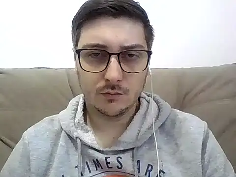 Snapshot of ShiitakeBR chatting on December 4, 2024, 8:56 pm ShiitakeBR online show from December 4, 2024, 8:56 pm