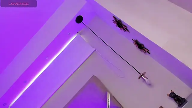 Dalila Thoms online show from March 19, 2025, 3:08 pm