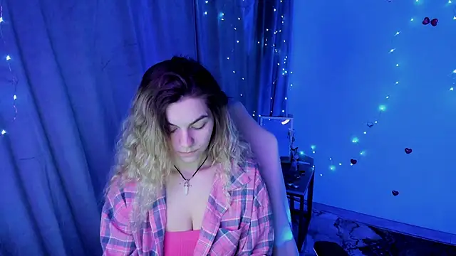 Sweet me  online show from February 6, 2026, 7:04 am