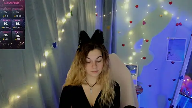 Snapshot of Sweet_me_ chatting on February 16, 2025, 7:15 am Sweet me online show from February 16, 2025, 7:15 am