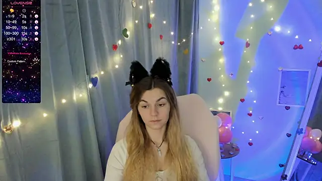 Snapshot of Sweet_me_ chatting on February 13, 2025, 10:34 am Sweet me online show from February 13, 2025, 10:34 am