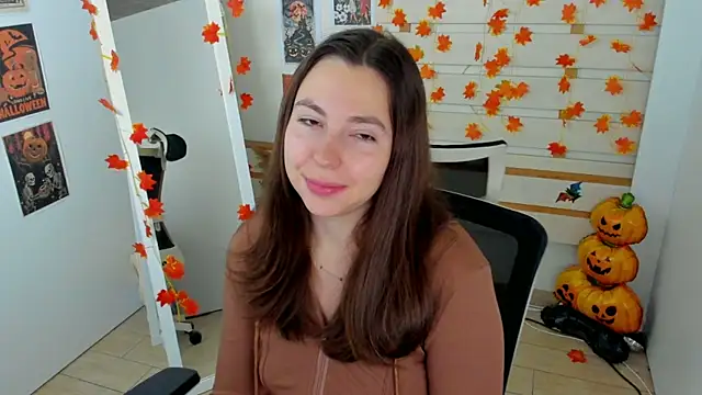 Lexy flower online show from November 3, 2025, 1:37 pm