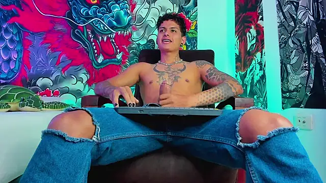 Maxi Gray online show from September 17, 2025, 4:31 pm