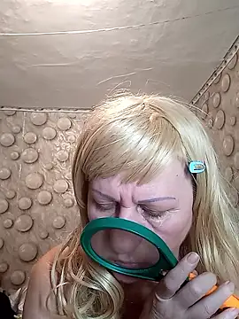 FameLara online show from January 14, 2026, 12:20 pm