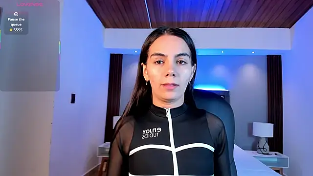 martina mancini online show from March 10, 2026, 11:36 am