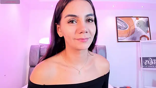 martina mancini online show from November 8, 2025, 11:58 am