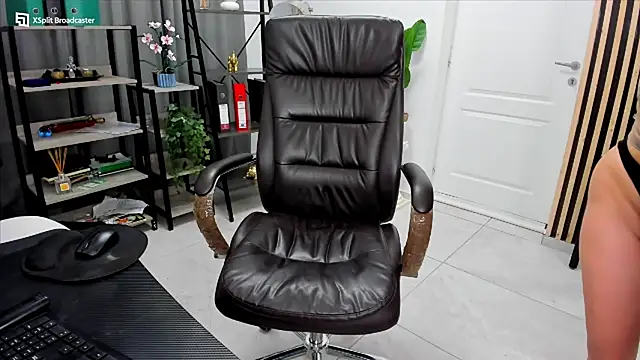 fireflowers  online show from February 20, 2025, 2:18 am