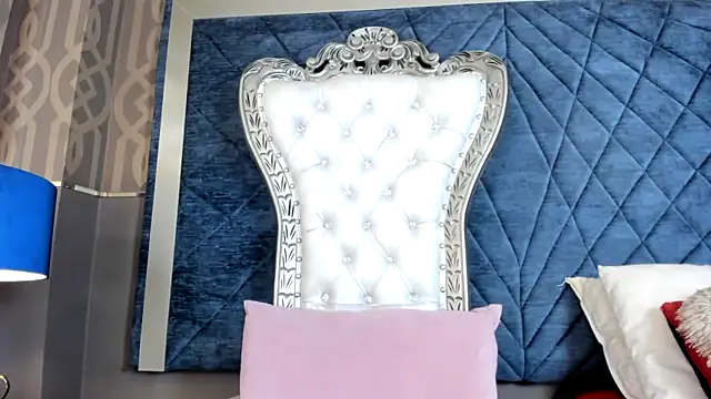 Janna Rousse  online show from March 10, 2026, 12:09 pm