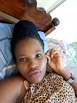 Snapshot of petite_babe chatting on March 15, 2026, 7:32 pm petite babe online show from March 15, 2026, 7:32 pm