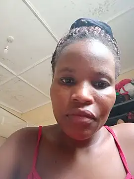 Snapshot of petite_babe chatting on May 4, 2026, 12:08 pm petite babe online show from May 4, 2026, 12:08 pm