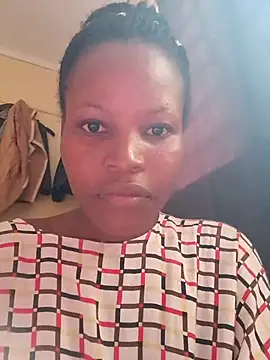 petite babe online show from January 17, 2026, 8:40 am