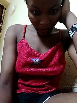 petite babe online show from February 6, 2026, 7:54 pm