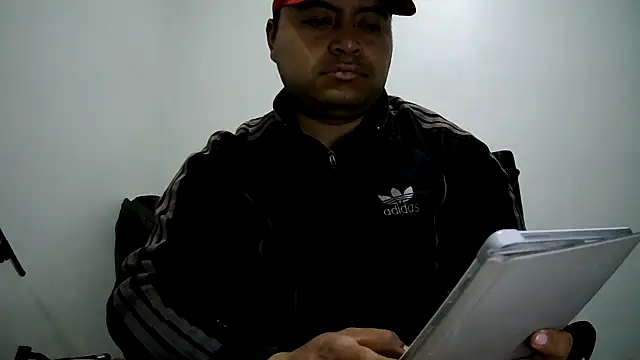 Potro23hotzen online show from January 7, 2025, 6:56 pm