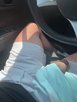 Snapshot of _Miguel100 chatting on February 11, 2026, 3:45 pm Miguel100 online show from February 11, 2026, 3:45 pm