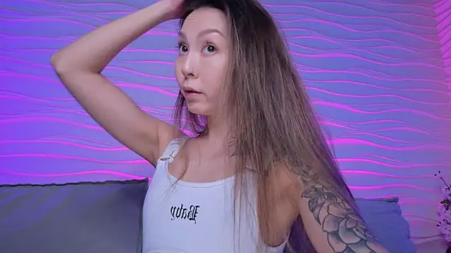 im casey online show from April 12, 2026, 8:17 am