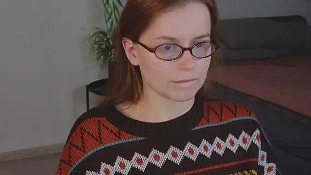 reb luvng online show from November 25, 2025, 2:06 pm