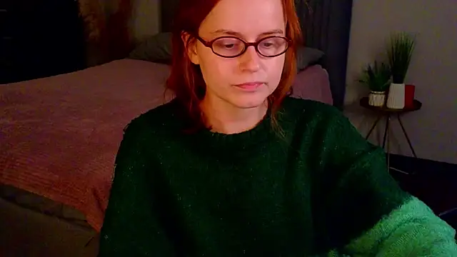 Snapshot of reb_luvng chatting on September 24, 2025, 1:50 pm reb luvng online show from September 24, 2025, 1:50 pm