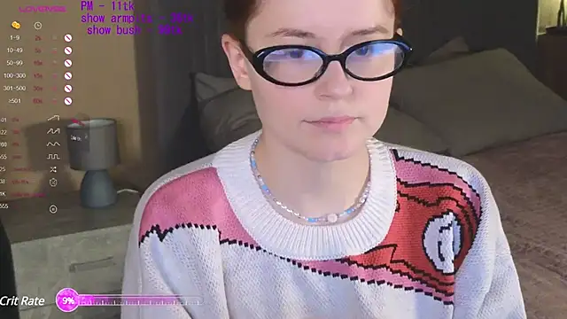 Snapshot of reb_luvng chatting on March 6, 2025, 2:40 pm reb luvng online show from March 6, 2025, 2:40 pm