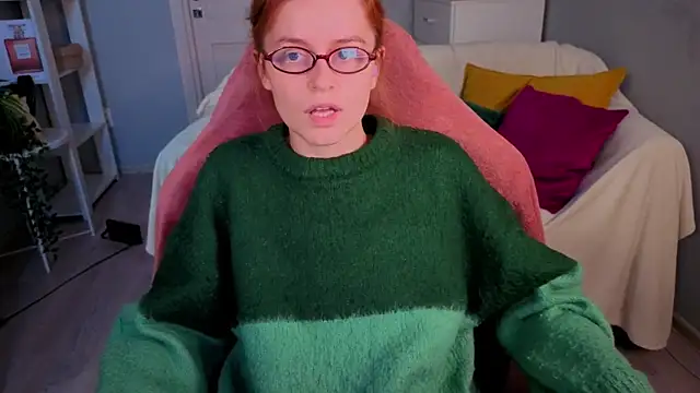 Snapshot of reb_luvng chatting on September 28, 2025, 2:02 pm reb luvng online show from September 28, 2025, 2:02 pm