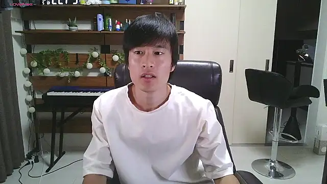 IroManager online show from October 2, 2025, 12:41 pm