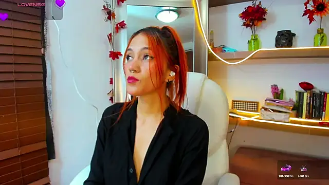 Snapshot of Irina_bx chatting on February 19, 2025, 7:05 pm Irina bx online show from February 19, 2025, 7:05 pm