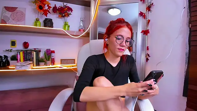 Snapshot of Irina_bx chatting on March 12, 2025, 1:25 am Irina bx online show from March 12, 2025, 1:25 am