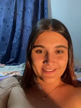 Magic-Smilee online show from December 17, 2024, 3:28 am