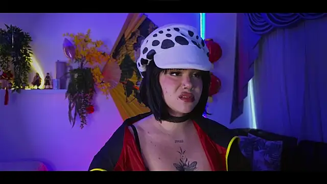 Snapshot of albaismynameX chatting on October 21, 2025, 12:15 pm albaismynameX online show from October 21, 2025, 12:15 pm