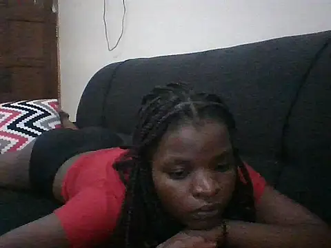 hotgal1112 online show from October 12, 2025, 7:48 pm