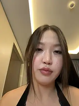 Aiko Yumi online show from January 3, 2025, 5:31 pm