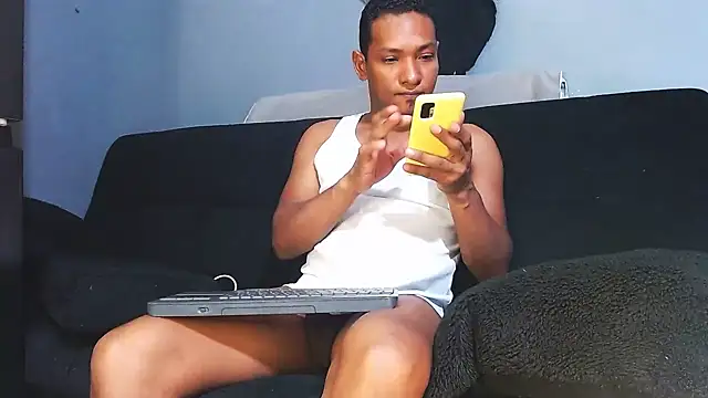 Grandeygruesa1 online show from September 15, 2025, 12:22 am