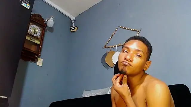 Grandeygruesa1 online show from February 23, 2025, 1:32 pm