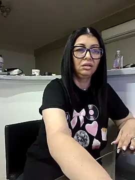 Snapshot of Milf_Abigail chatting on September 13, 2025, 1:49 am Milf Abigail online show from September 13, 2025, 1:49 am